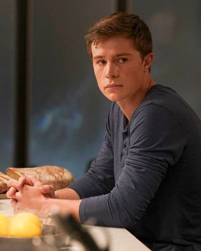 Henry Is Back - The Rookie Season 3 Episode 11
