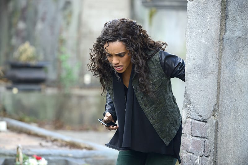 800px x 534px - The Originals Q&A: Maisie Richardson-Sellers on Becoming Rebekah, Fighting  Off Eva Sinclair - TV Fanatic