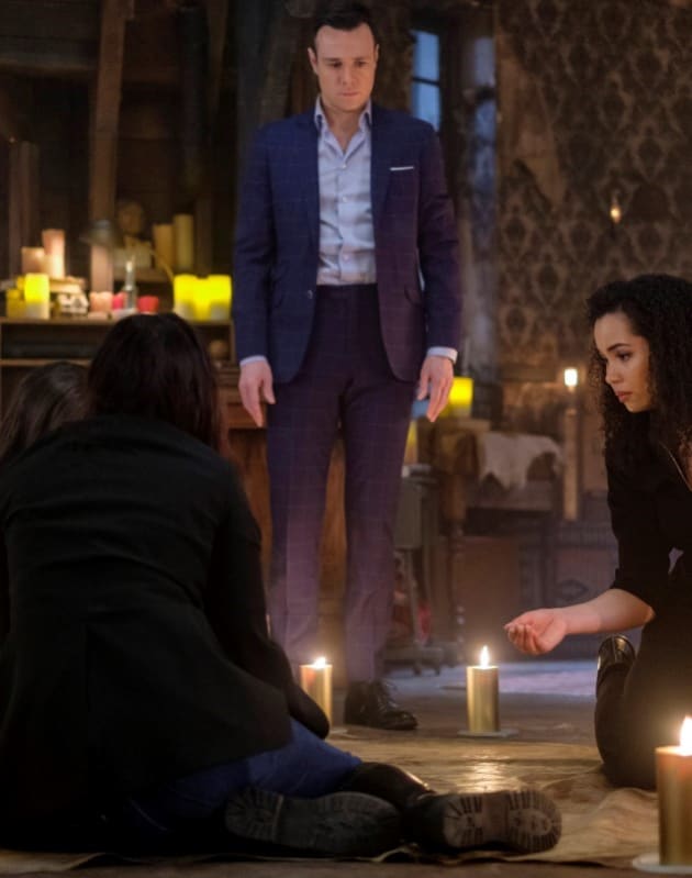 The Spell To Save Macy - Charmed (2018) Season 1 Episode 22