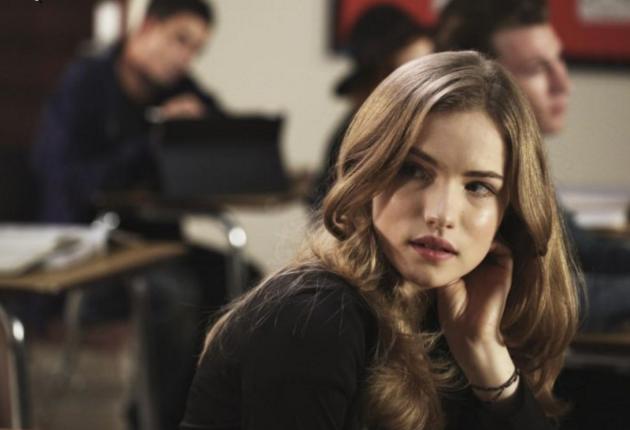 Watch Scream Online: Season 2 Episode 1 - TV Fanatic