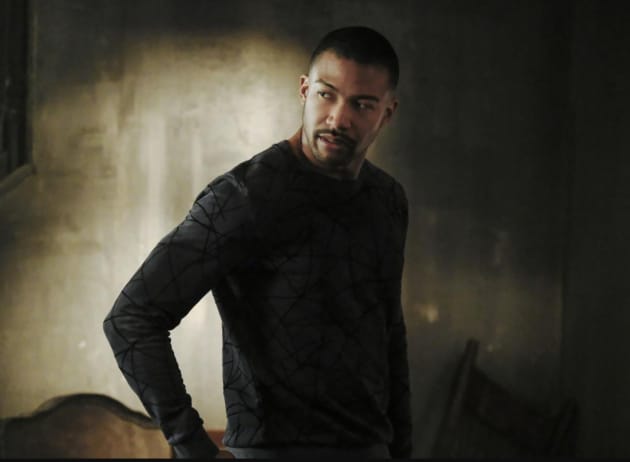 I Don't Hate Your Family - The Originals Season 4 Episode 11