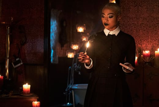 Prudence Helps Out - Chilling Adventures of Sabrina Season 1 Episode 11