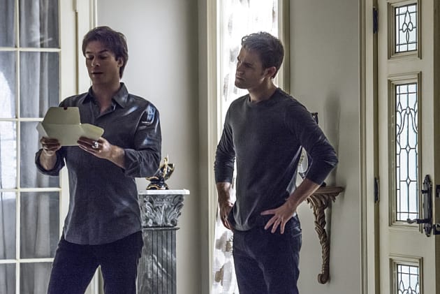 An Invitation From... - The Vampire Diaries Season 7 Episode 6