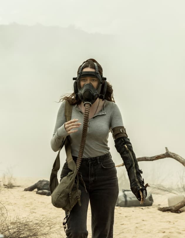 Taking Precautions - Fear the Walking Dead Season 7 Episode 15 - TV Fanatic - Fear The Walking Dead Season 7 Episode 15 Watch Online