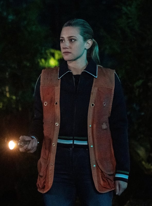 Retracing Her Steps - Riverdale Season 4 Episode 14