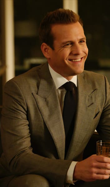 Harvey Tries to Impress George - Suits Season 9 Episode 4