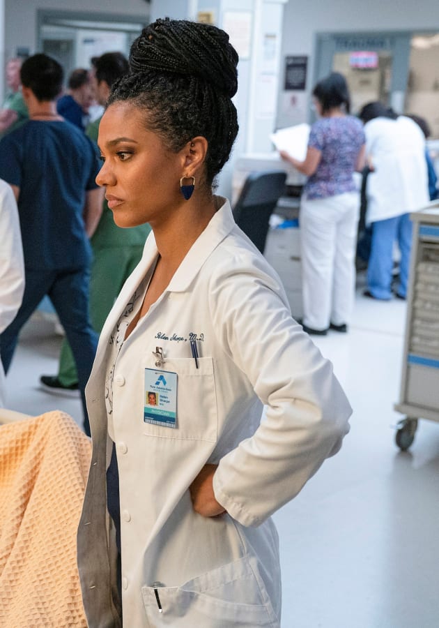 Helen of New Amsterdam - tall Season 2 Episode 3