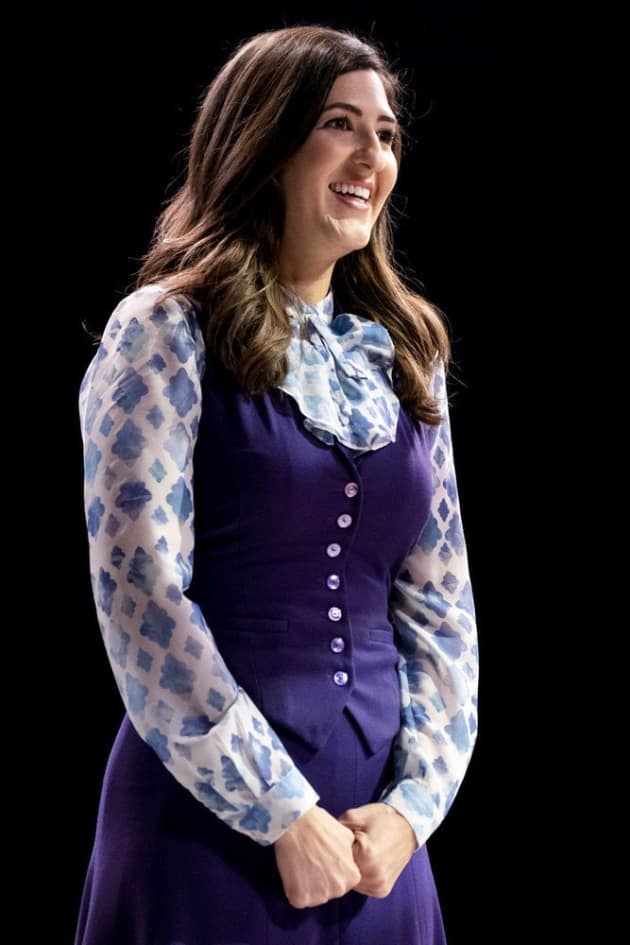 Janet - The Good Place Season 3 Episode 2