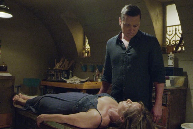 Another Victim Criminal Minds Season 15 Episode 9 TV Fanatic