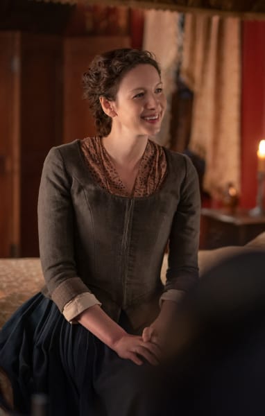 Claire is Happy - Outlander Season 7 Episode 2