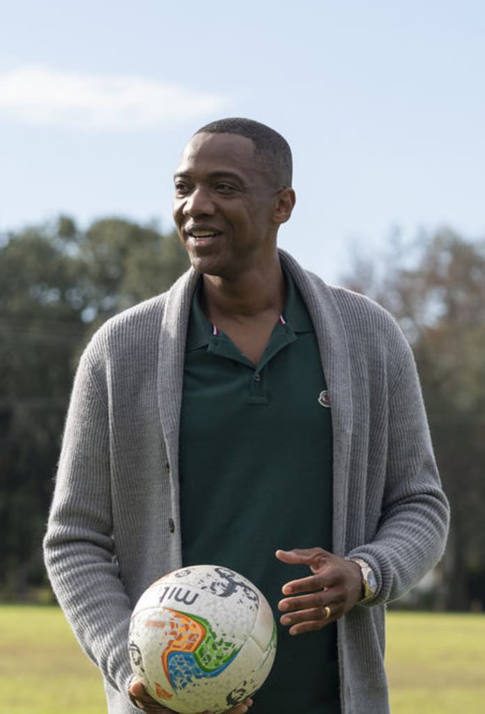Soccer Or Football Council Of Dads Season 1 Episode 3 Tv Fanatic