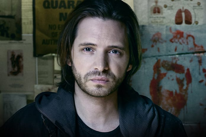 12 Monkeys Q A Aaron Stanford On Playing Cole Splintering To 1987 More Tv Fanatic