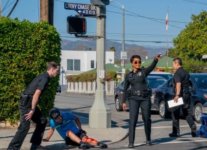9 1 1 Season 2 Episode 14 Tv Fanatic