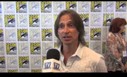 Robert Carlyle Teases Once Upon a Time Premiere, A "Suicide Mission" for Gold