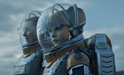 Lost in Space Season 2 Trailer: More Danger for the Robinson Family
