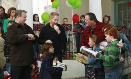 Modern Family Review: Canadian Christmas