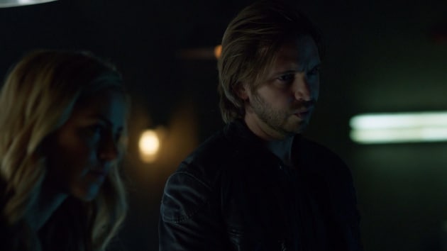 Saving a Life - 12 Monkeys Season 2 Episode 2