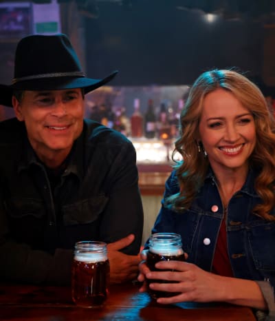 Drinks at the Honky Tonk Bar -tall - 9-1-1: Lone Star Season 3 Episode 11