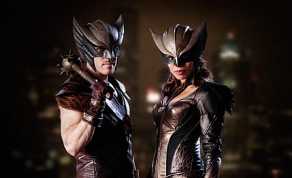 Legends of Tomorrow First Photo: Hawkman and Hawkgirl!