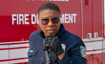 9-1-1 Exclusive Clip: The 118 Races To The Scene of A Car Crash
