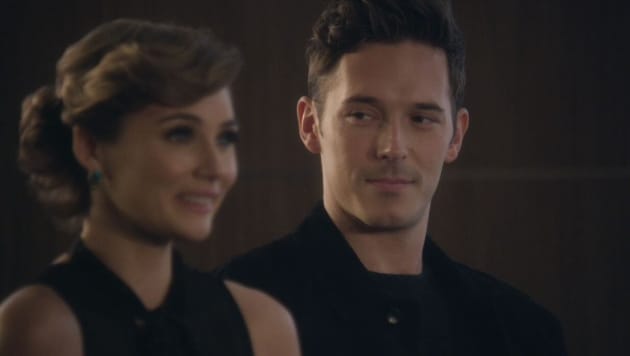 Gunnar gives Scarlett sideeye - Nashville Season 5 Episode 7