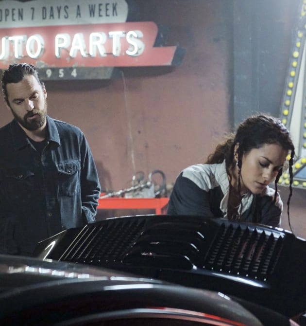 An Overprotective Grey - Stumptown Season 1 Episode 12