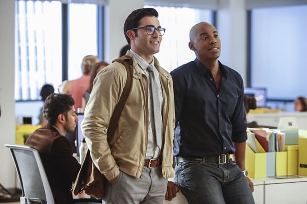 Clark and James - Supergirl Season 2 Episode 1
