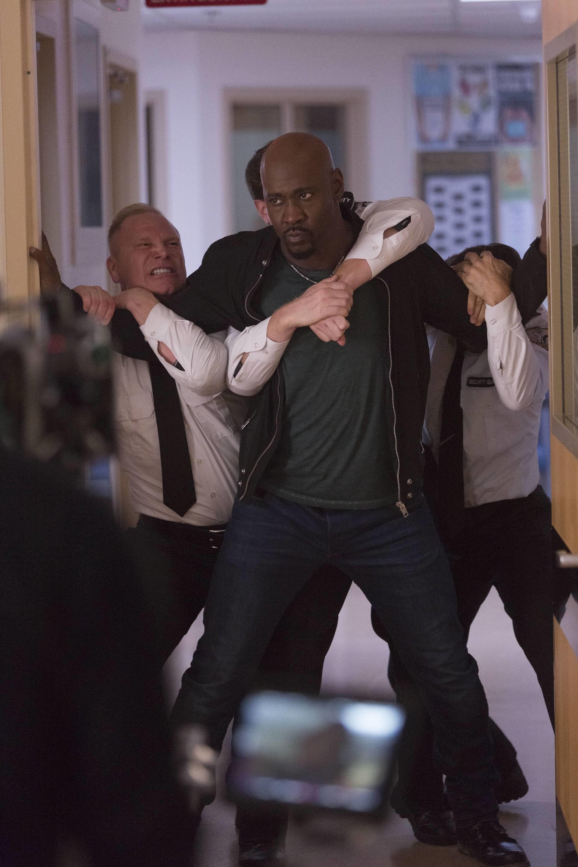 Lucifer Season 2 Episode 13 Review A Good Day To Die Tv Fanatic