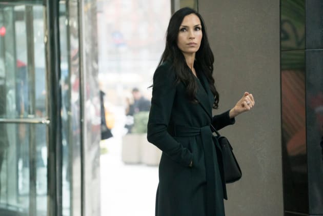 It's Scottie - The Blacklist: Redemption - Season 1 Episode 1