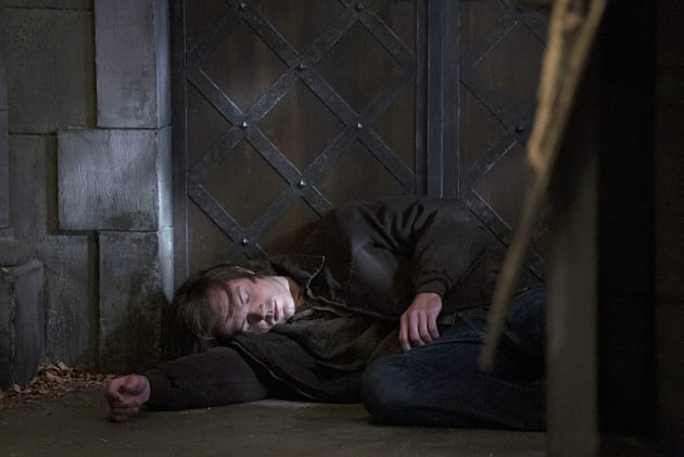 Sam out cold - Supernatural Season 11 Episode 6
