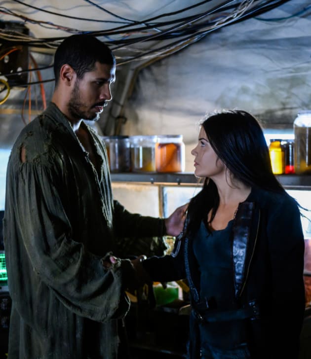 Gabriel and Octavia - The 100 Season 6 Episode 9