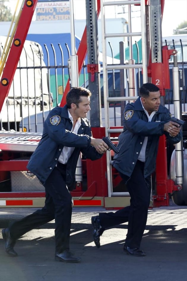 Having Her Back - Castle Season 7 Episode 1