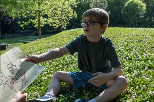 The Haunting Of Hill House Review Mr Smiley The Floating Man Tv Fanatic