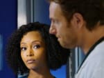 Everything Falls Apart/Tall - Chicago Med Season 6 Episode 7