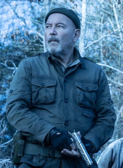 Daniel Braces for the Cold - Fear the Walking Dead Season 8 Episode 7