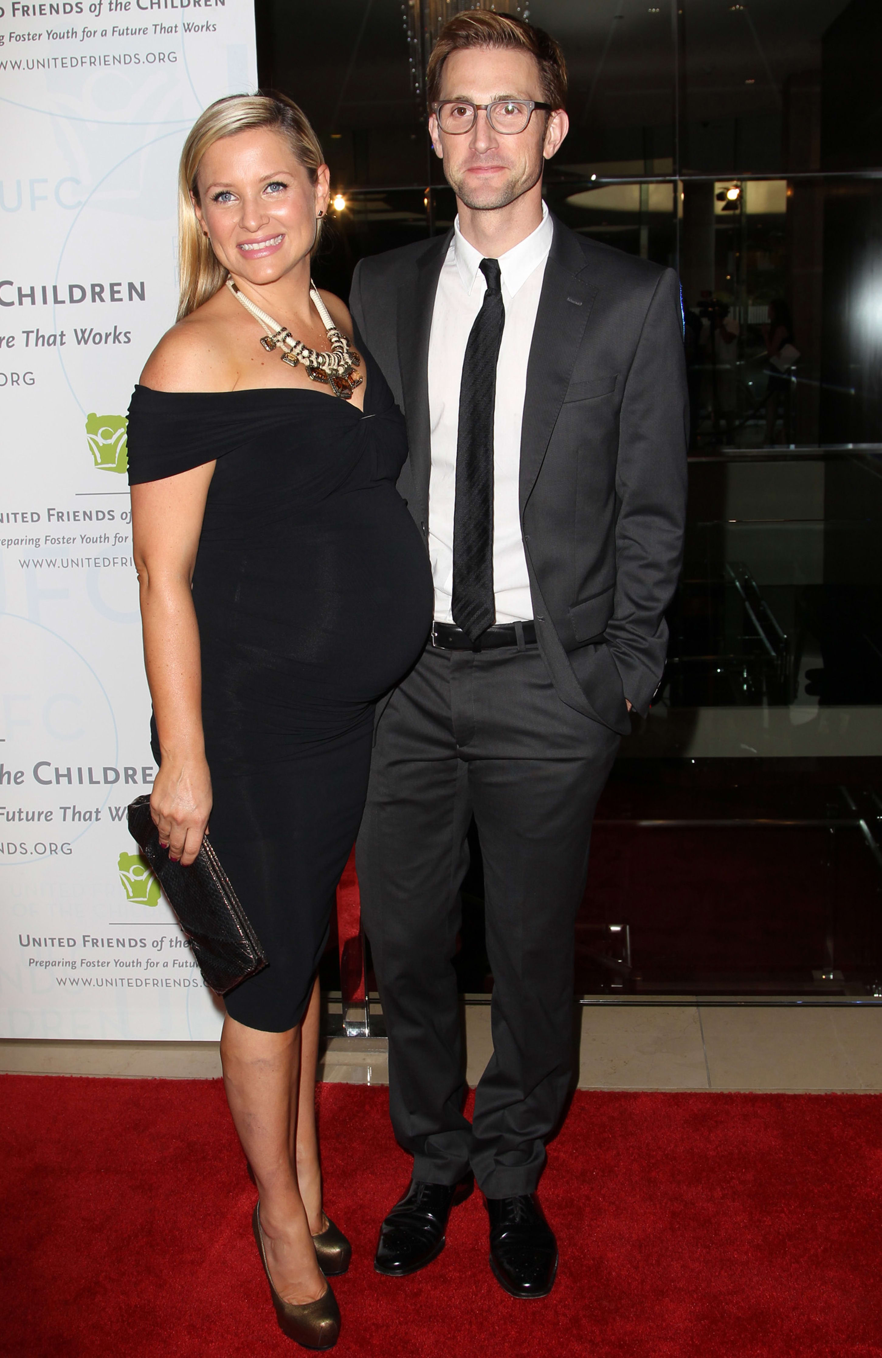 Jessica Capshaw Gives Birth To Baby 3 Tv Fanatic