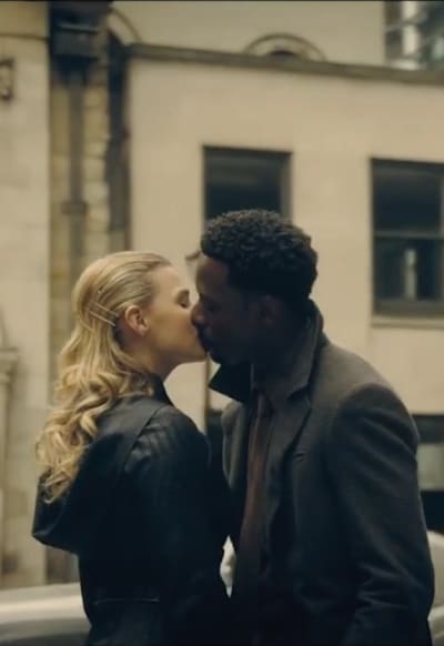 Flynne and Wilf Kissing - The Peripheral Season 1 Episode 3