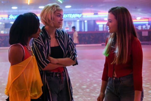 New Friends, New Firsts - Cruel Summer Season 1 Episode 1