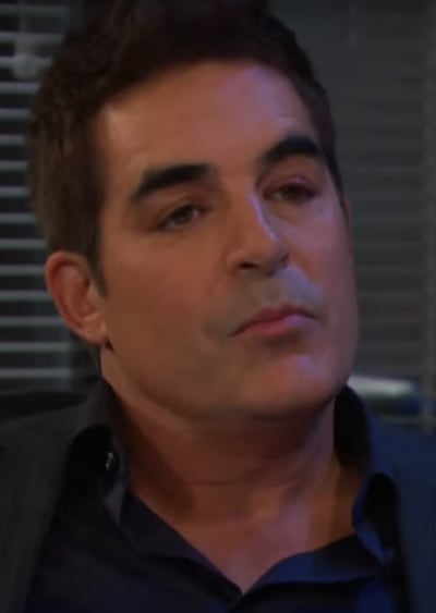 Rafe Grills Clyde - Days of Our Lives