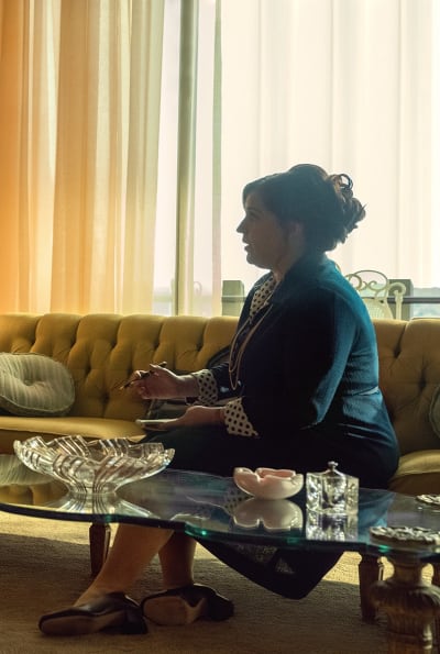 Winnie Chats with Martha - Gaslit Season 1 Episode 1