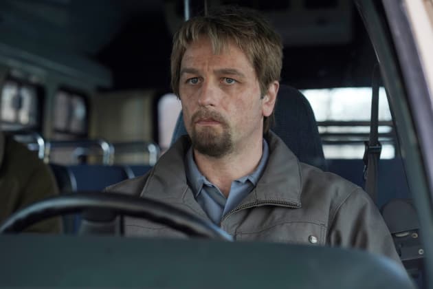 Running Harvest - The Americans Season 6 Episode 7