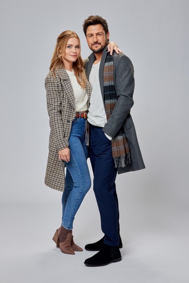 Holland Roden and Tyler Hynes - TV Fanatic