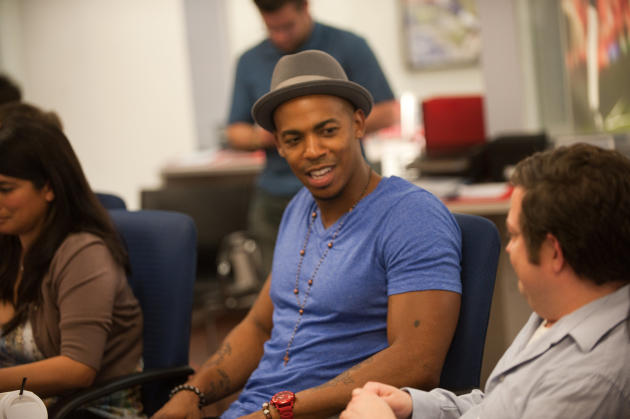 Mehcad Brooks on Set