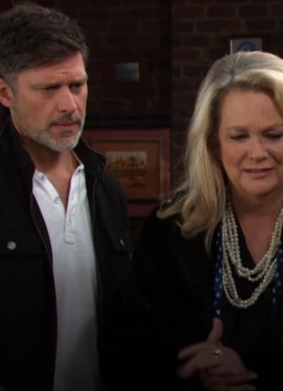 Anna Offers Her Condolences - Days of Our Lives