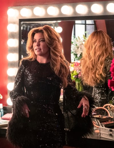 Shania Twain -tall - Monarch Season 1 Episode 2