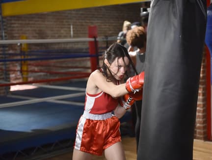 On the Heavy Bag - The Orville Season 1 Episode 10