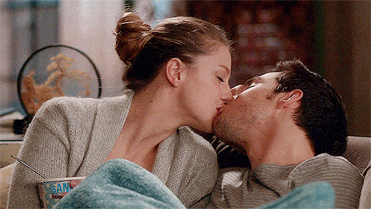 Kara and Mon-El - Supergirl