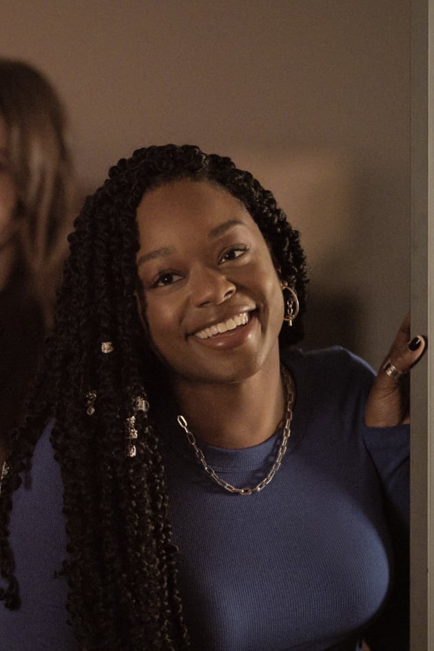 The Lincoln Lawyer's Jazz Raycole on Season 2 and Izzy & Mickey's Bond