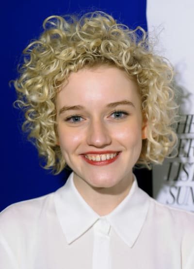 Julia Garner