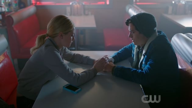 A Happily Ever After Riverdale Season 2 Episode 12 TV Fanatic